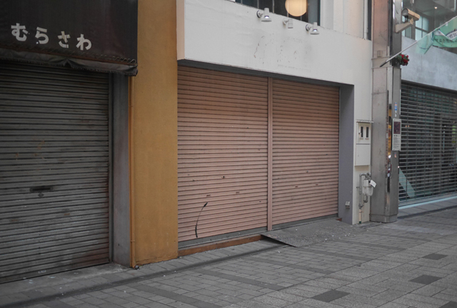 中心地である福井駅前エリアも空き店舗が目立ち、空洞化が問題になっていた